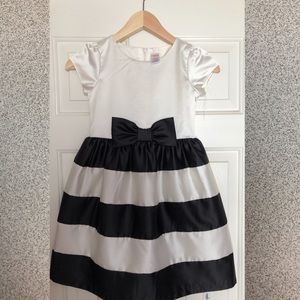 Satin-like fancy dress